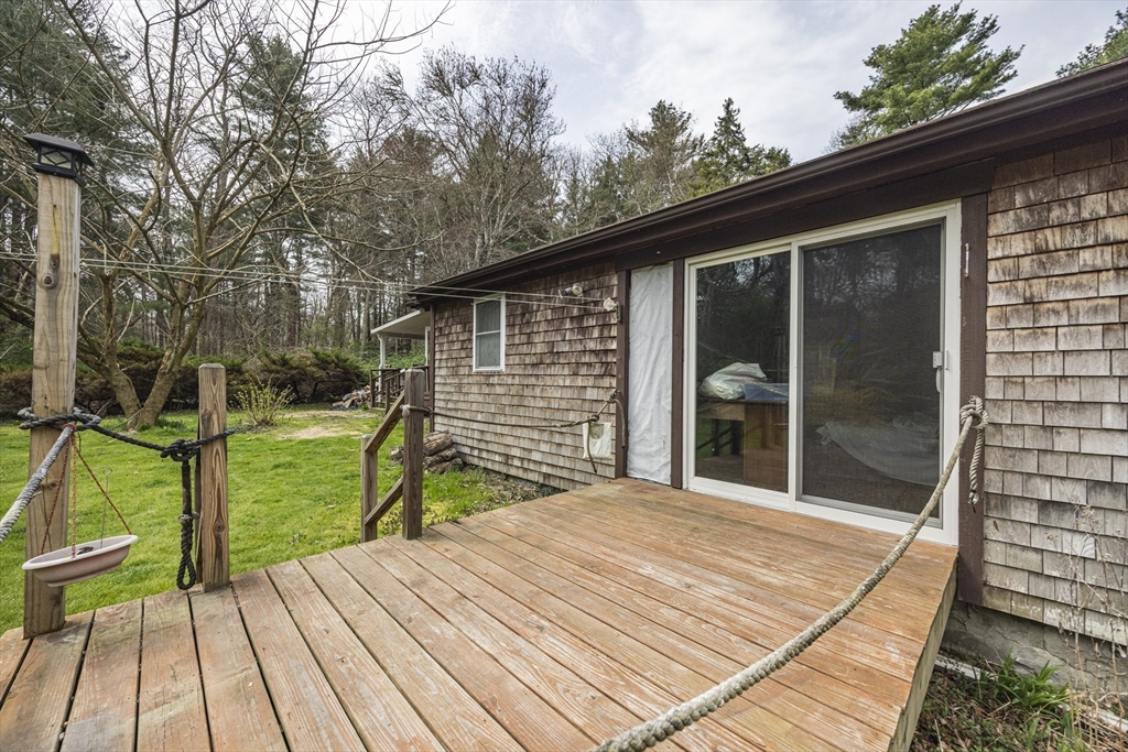 299 Mill Road Fairhaven, MA 02719 - Photo 12 of 40