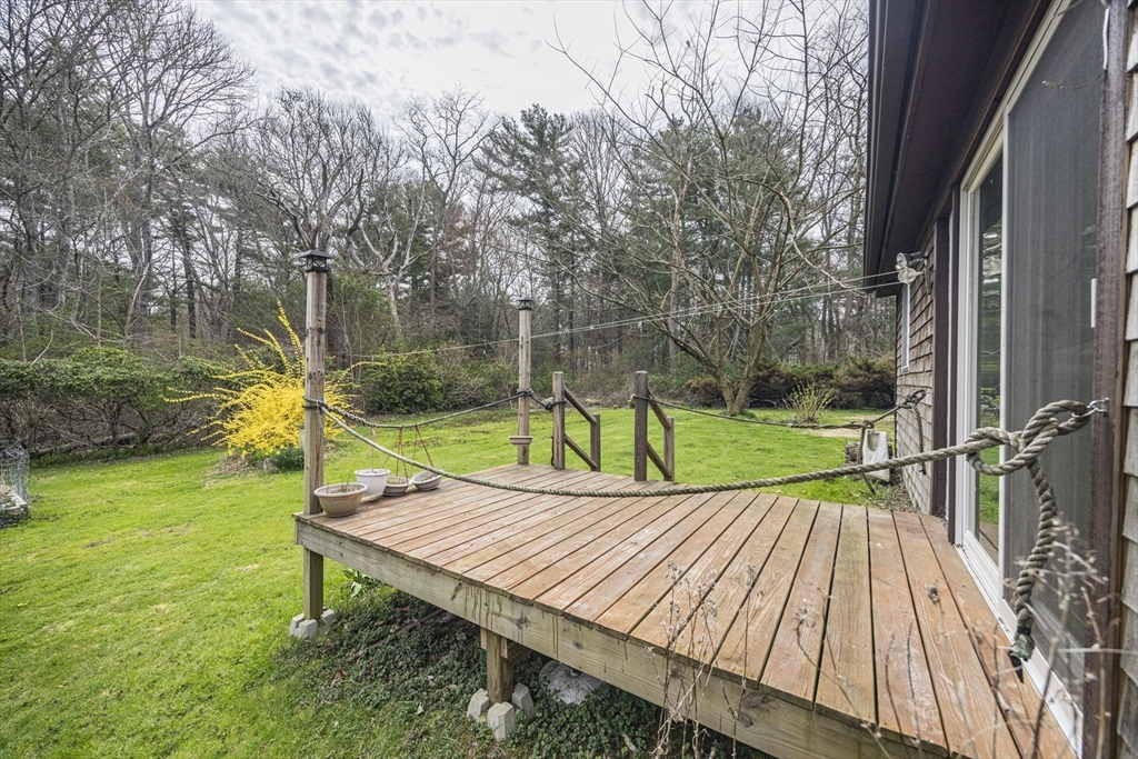 299 Mill Road Fairhaven, MA 02719 - Photo 13 of 40