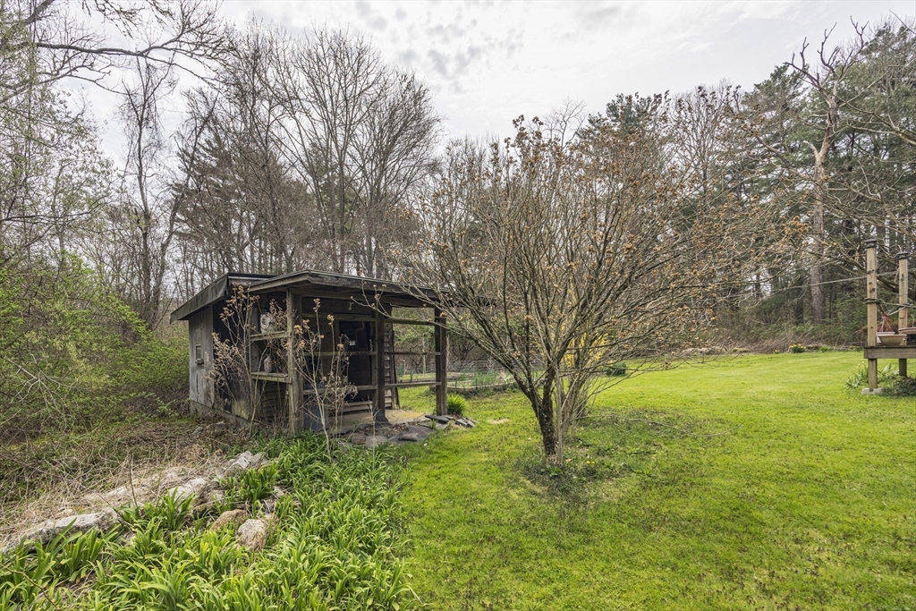 299 Mill Road Fairhaven, MA 02719 - Photo 21 of 40