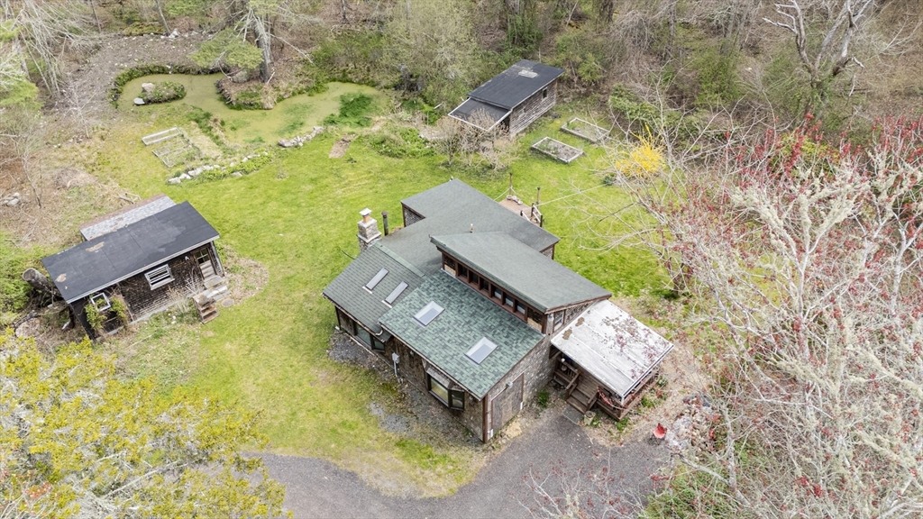 299 Mill Road Fairhaven, MA 02719 - Photo 4 of 40