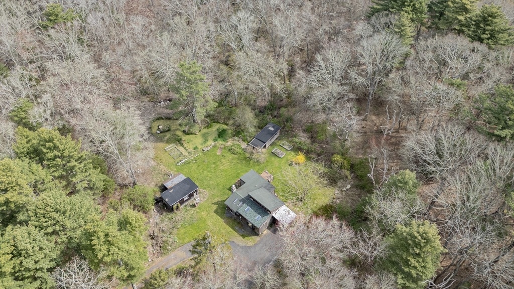 299 Mill Road Fairhaven, MA 02719 - Photo 7 of 40