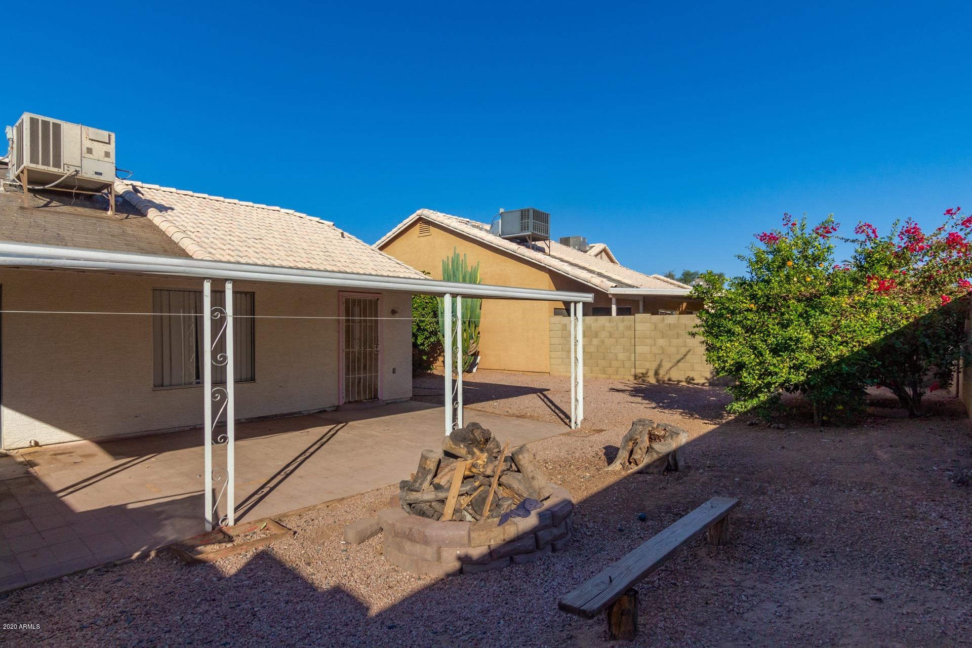 1705 East Carter Road Phoenix, AZ 85042 - Photo 22 of 25 Carter 23