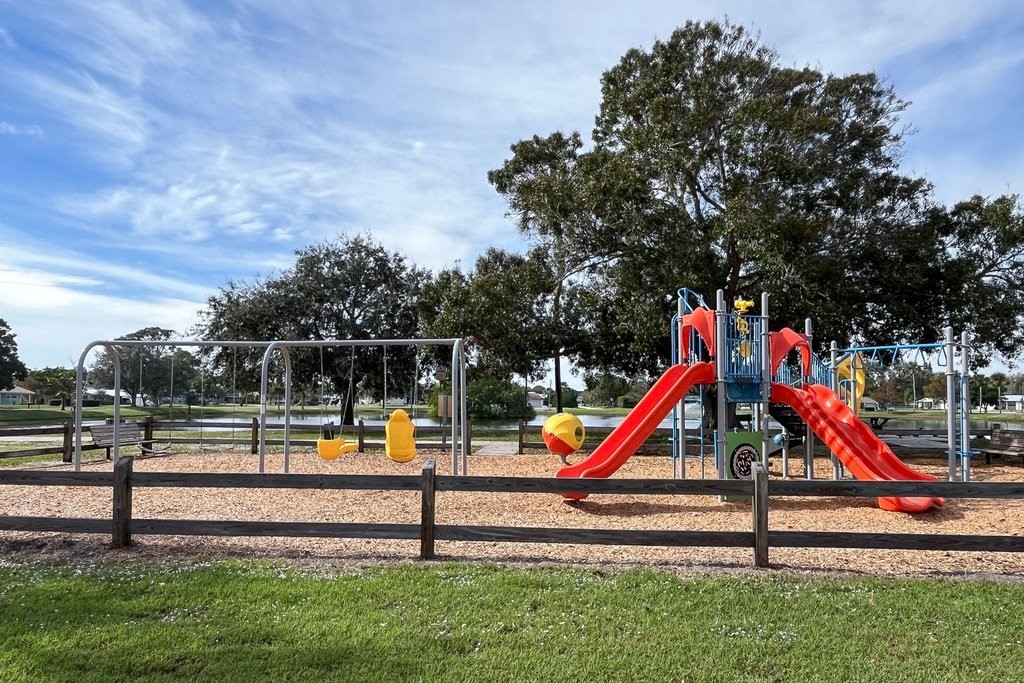 549 Layport Drive Sebastian, FL 32958 - Photo 35 of 35 a view of park with entertaining space