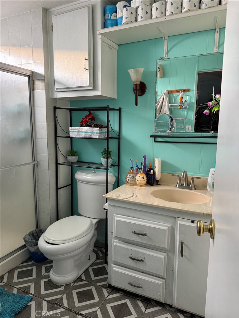 995 Pomona Road, Unit 24 Corona, CA 92882 - Photo 15 of 17