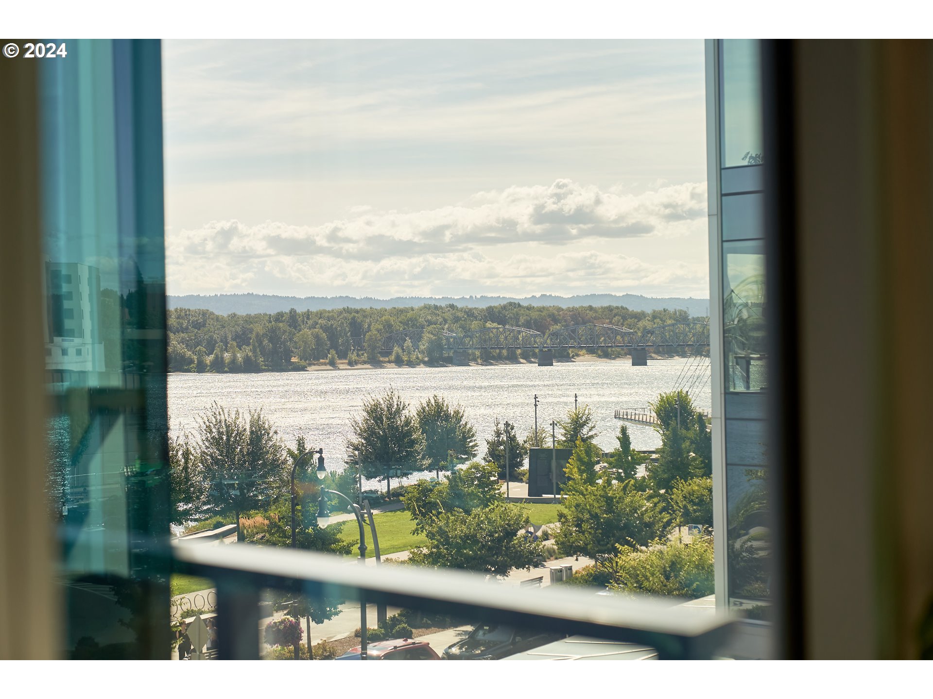 590 Waterfront Way, Unit 302 Vancouver, WA 98660 - Photo 11 of 48