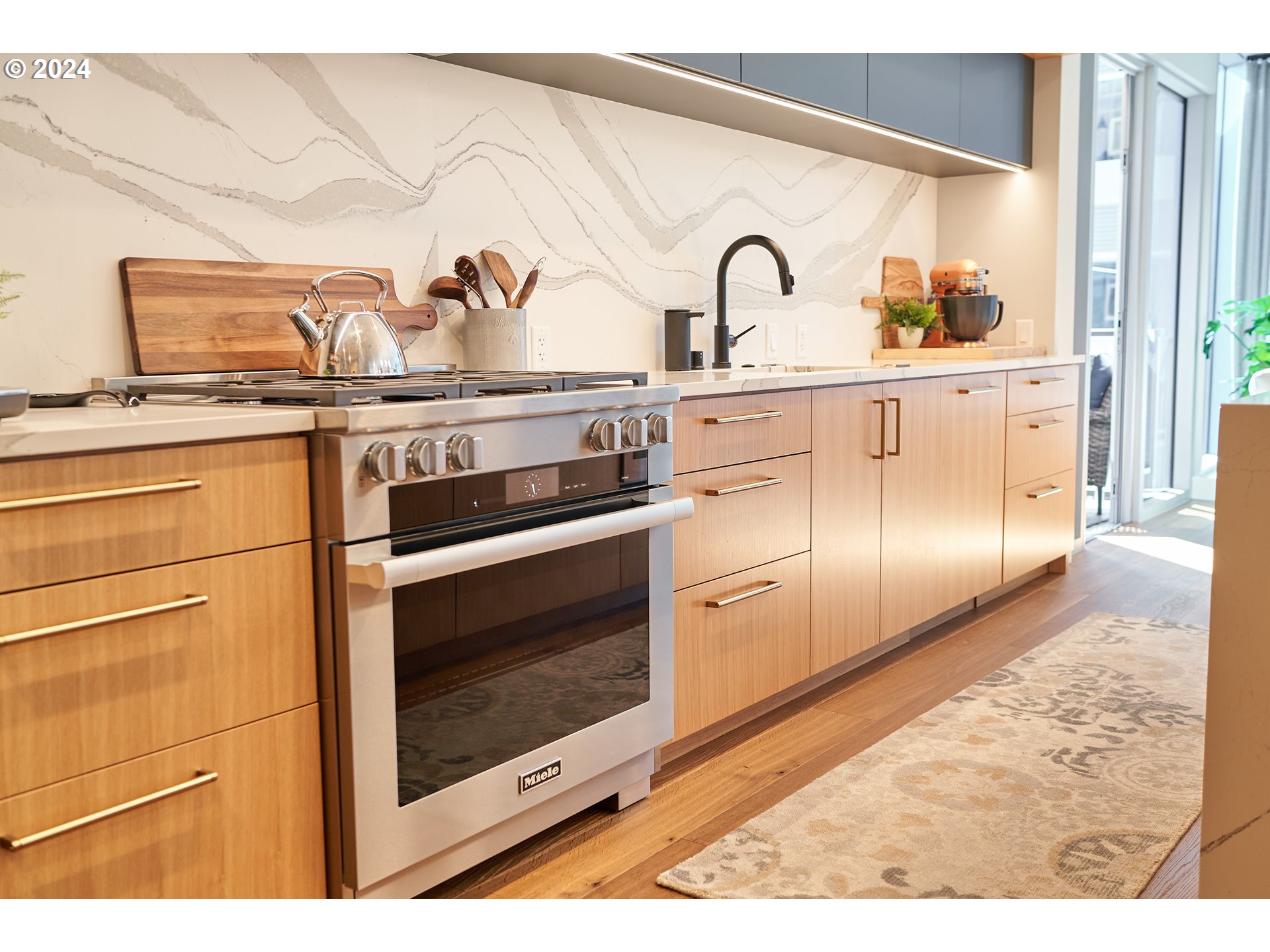 590 Waterfront Way, Unit 302 Vancouver, WA 98660 - Photo 32 of 48