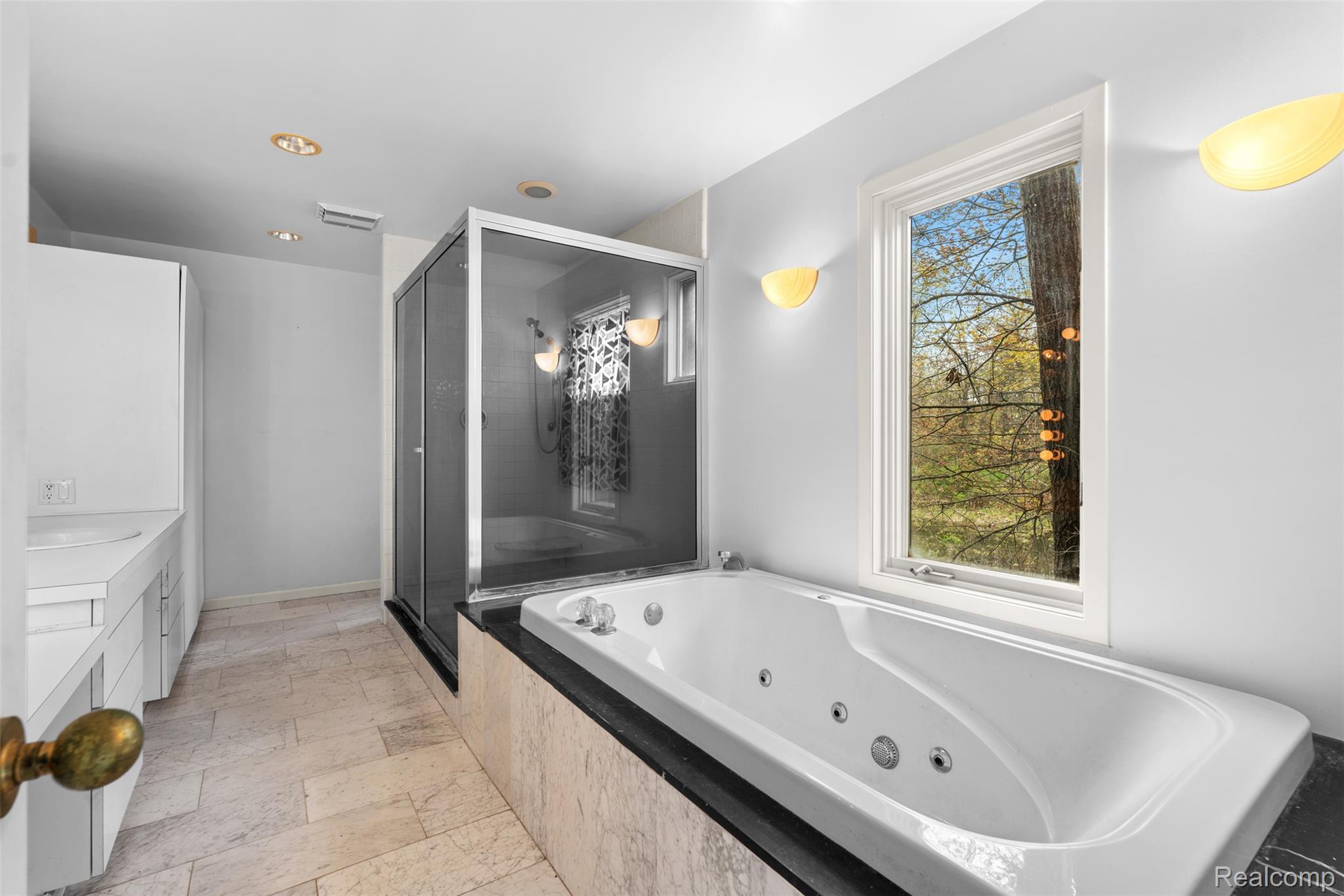 497 Lake George Road Oakland, MI 48363 - Photo 23 of 62 497 lake george rd_029.jpg