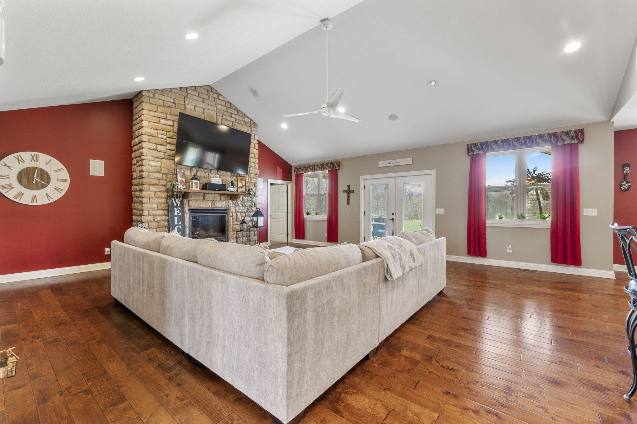 13970 Chambers Road Sunbury, OH 43074 - Photo 47 of 133 13970 Chambers Rd (Interior)-7