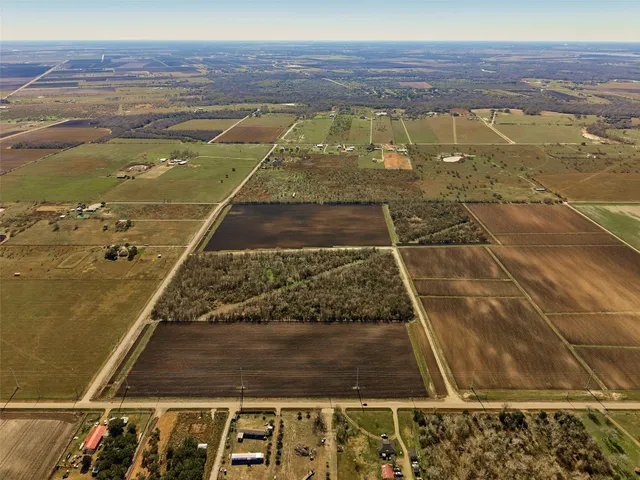 $1,100,000 | 5735 Van Steinburg, East Bernard, TX 77435