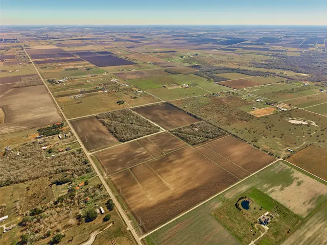 $1,100,000 | 5735 Van Steinburg, East Bernard, TX 77435