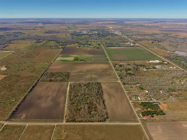 $1,100,000 | 5735 Van Steinburg, East Bernard, TX 77435