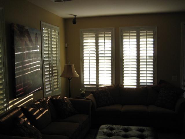3247 East Tyson Street Gilbert, AZ 85295 - Photo 7 of 34 a living room with furniture and a window