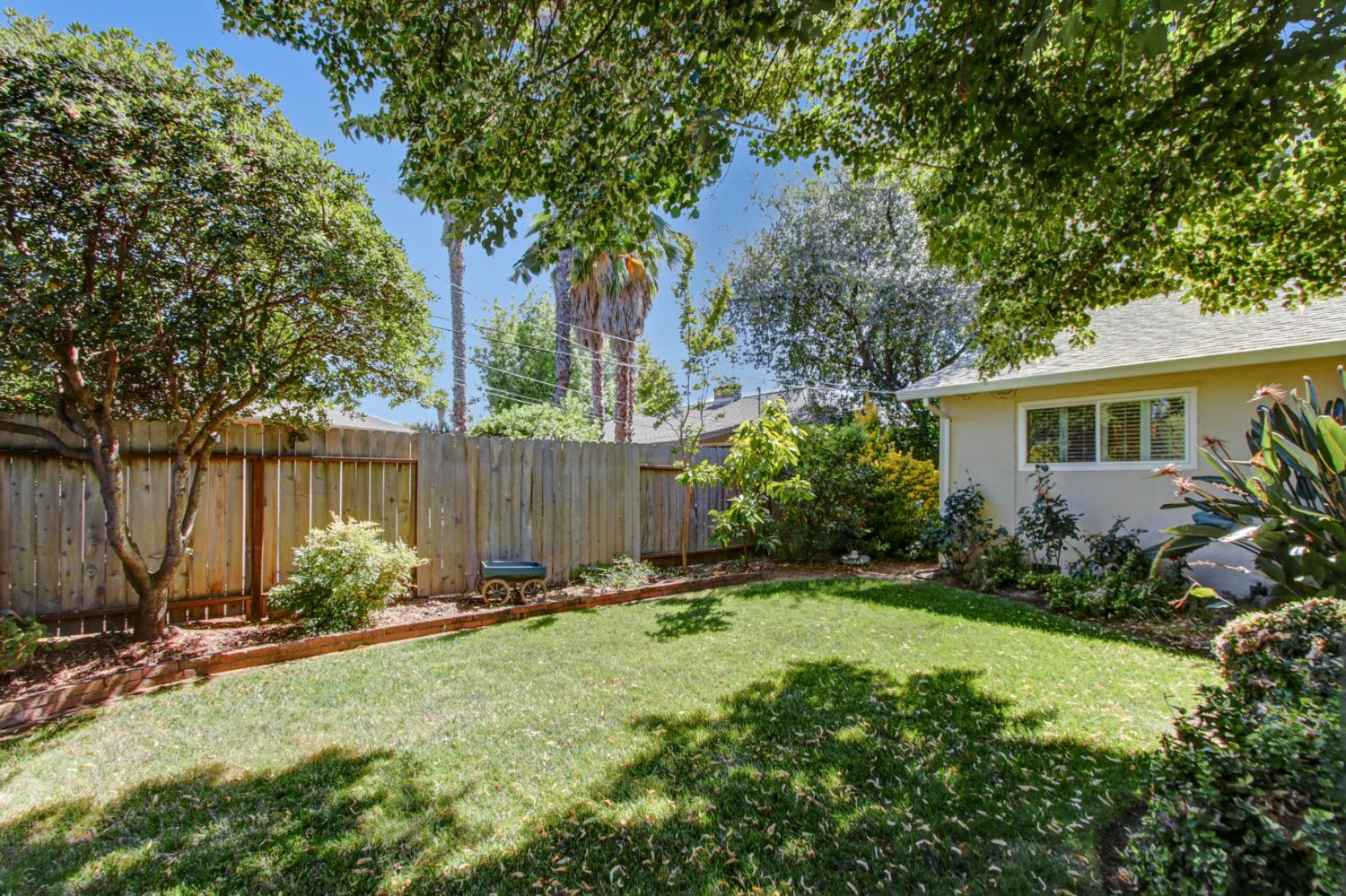 3226 Murchison Way Carmichael, CA 95608 - Photo 34 of 45