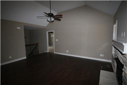 458 Summerhaven Road Clarksville, TN 37042 - Photo 3 of 16 Gallery Image 3