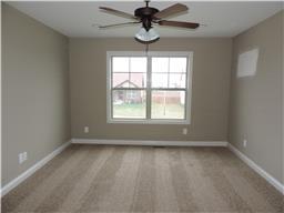 458 Summerhaven Road Clarksville, TN 37042 - Photo 6 of 16 Gallery Image 6