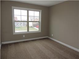 458 Summerhaven Road Clarksville, TN 37042 - Photo 9 of 16 Gallery Image 9