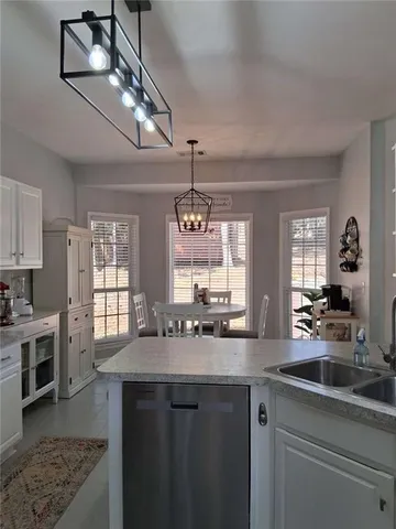 $447,900 | 915 Charleston Court, Gainesville, GA 30501