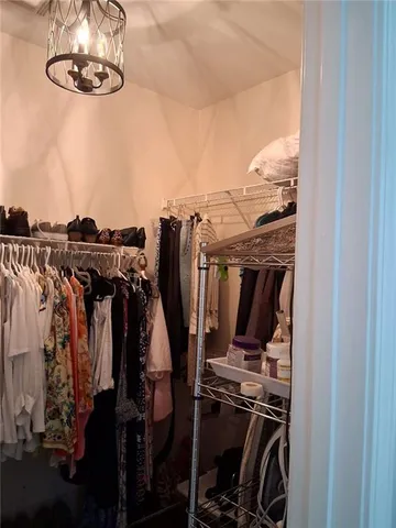 $447,900 | 915 Charleston Court, Gainesville, GA 30501