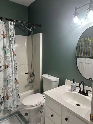 $447,900 | 915 Charleston Court, Gainesville, GA 30501