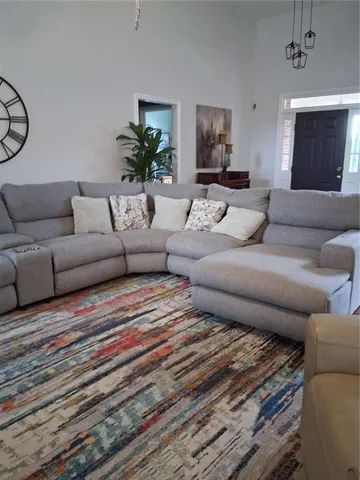 $447,900 | 915 Charleston Court, Gainesville, GA 30501