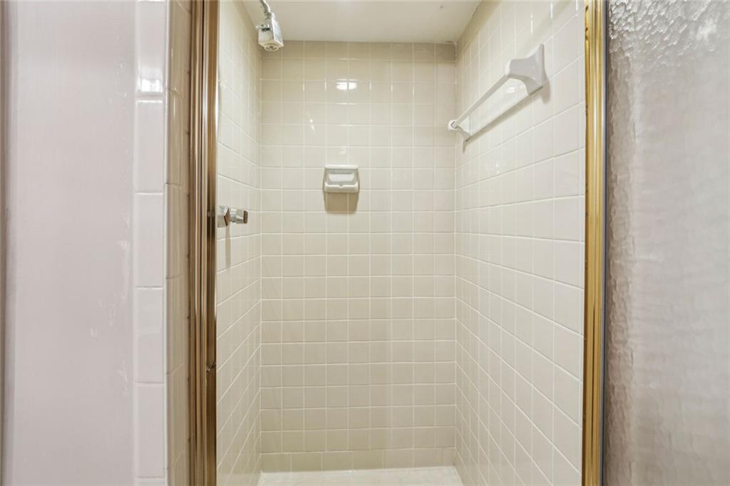 562 Pine Valley Road Southeast Marietta, GA 30067 - Photo 26 of 50