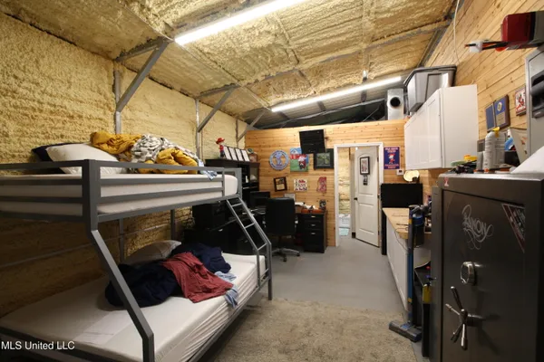 $550,000 | 317 Lakeview Drive, Yazoo City, MS 39194