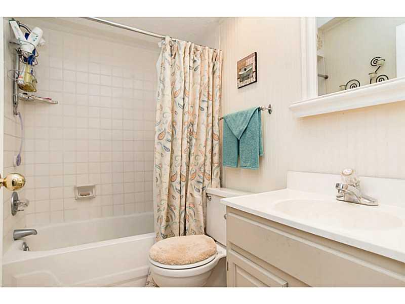 8115 Castle Lake Road Indianapolis, IN 46256 - Photo 18 of 23 Gallery Image 18