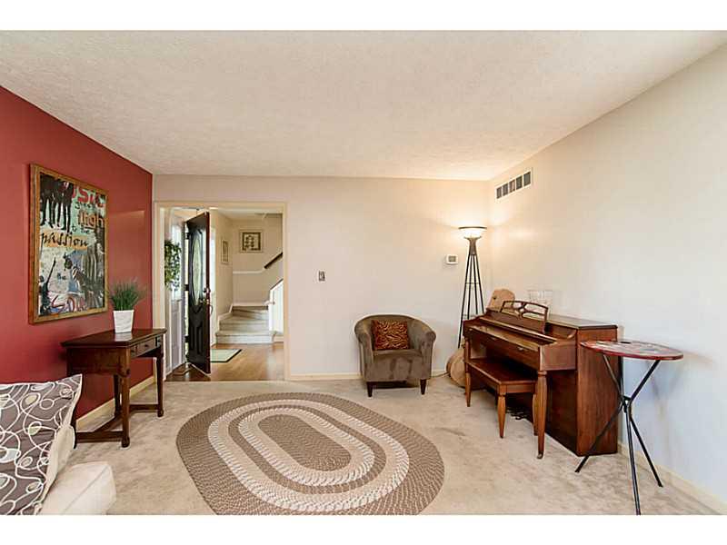 8115 Castle Lake Road Indianapolis, IN 46256 - Photo 6 of 23 Gallery Image 6