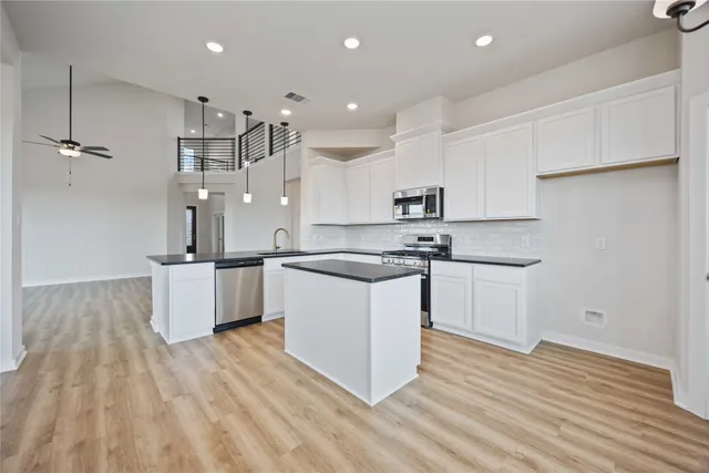 $522,085 | 6711 Pelican Lane, Beasley, TX 77417