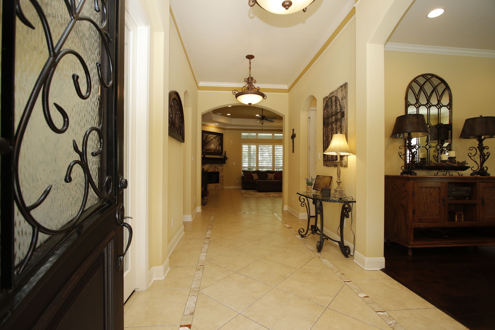 1547 Ruby Drive Willis, TX 77378 - Photo 6 of 48 a view of a entryway door bedroom and dining room