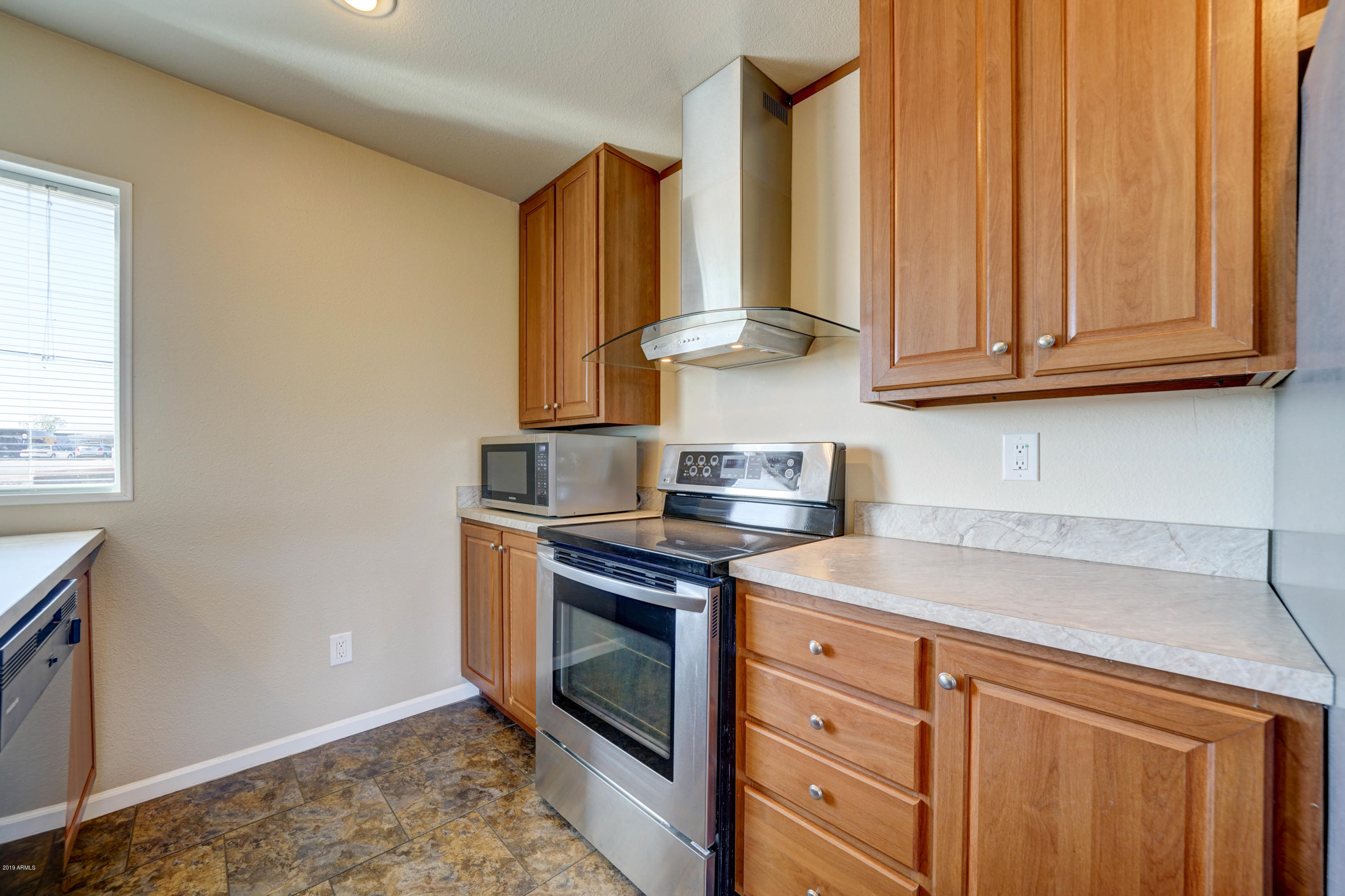 487 North Cortez Road Apache Junction, AZ 85119 - Photo 13 of 41 487 N Cortez-17