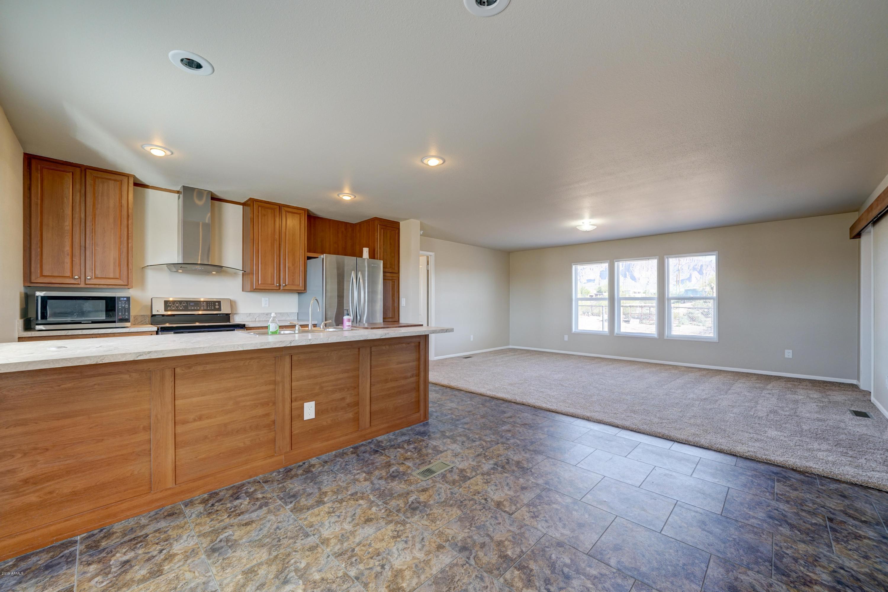 487 North Cortez Road Apache Junction, AZ 85119 - Photo 17 of 41 487 N Cortez-22