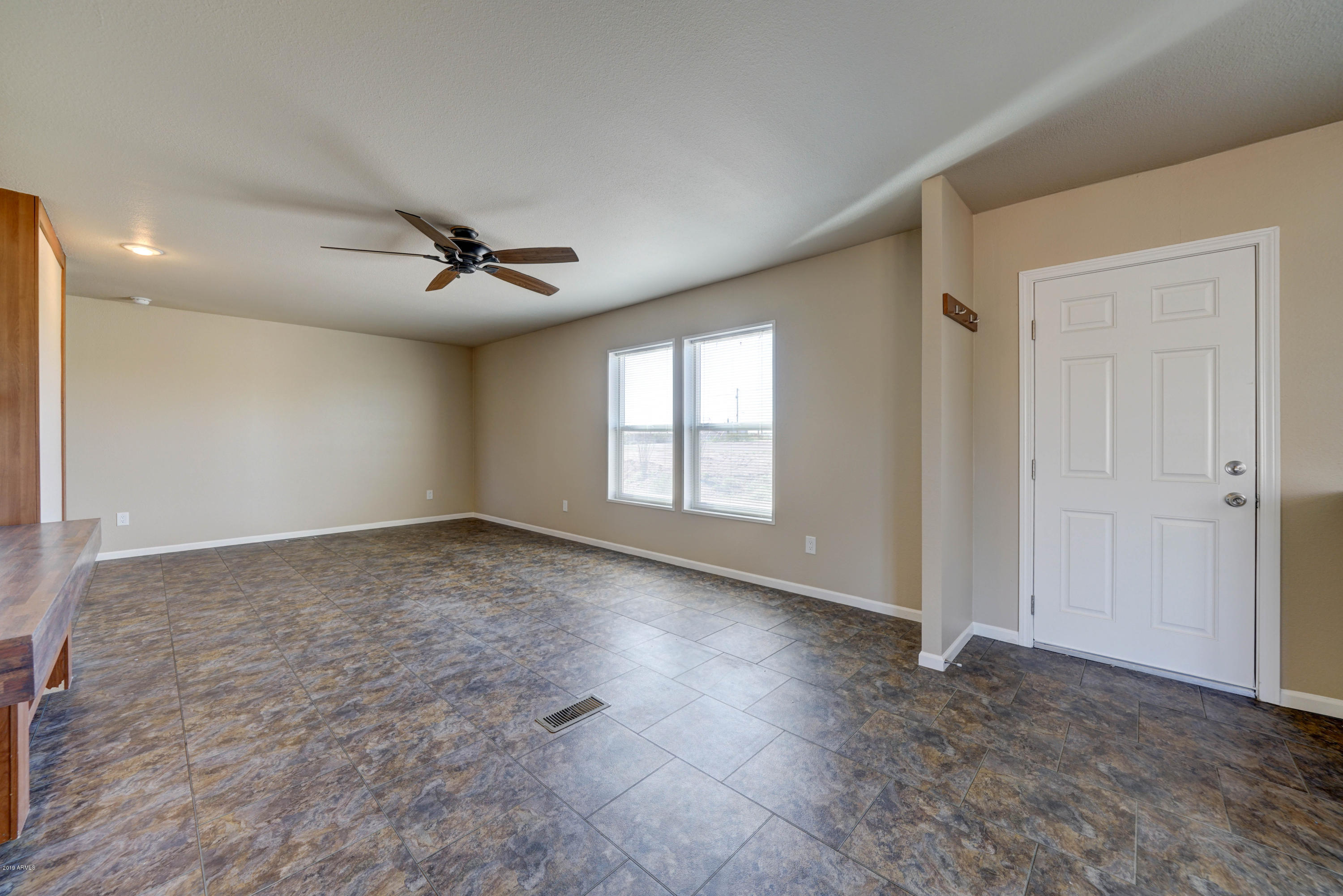 487 North Cortez Road Apache Junction, AZ 85119 - Photo 6 of 41 487 N Cortez-10