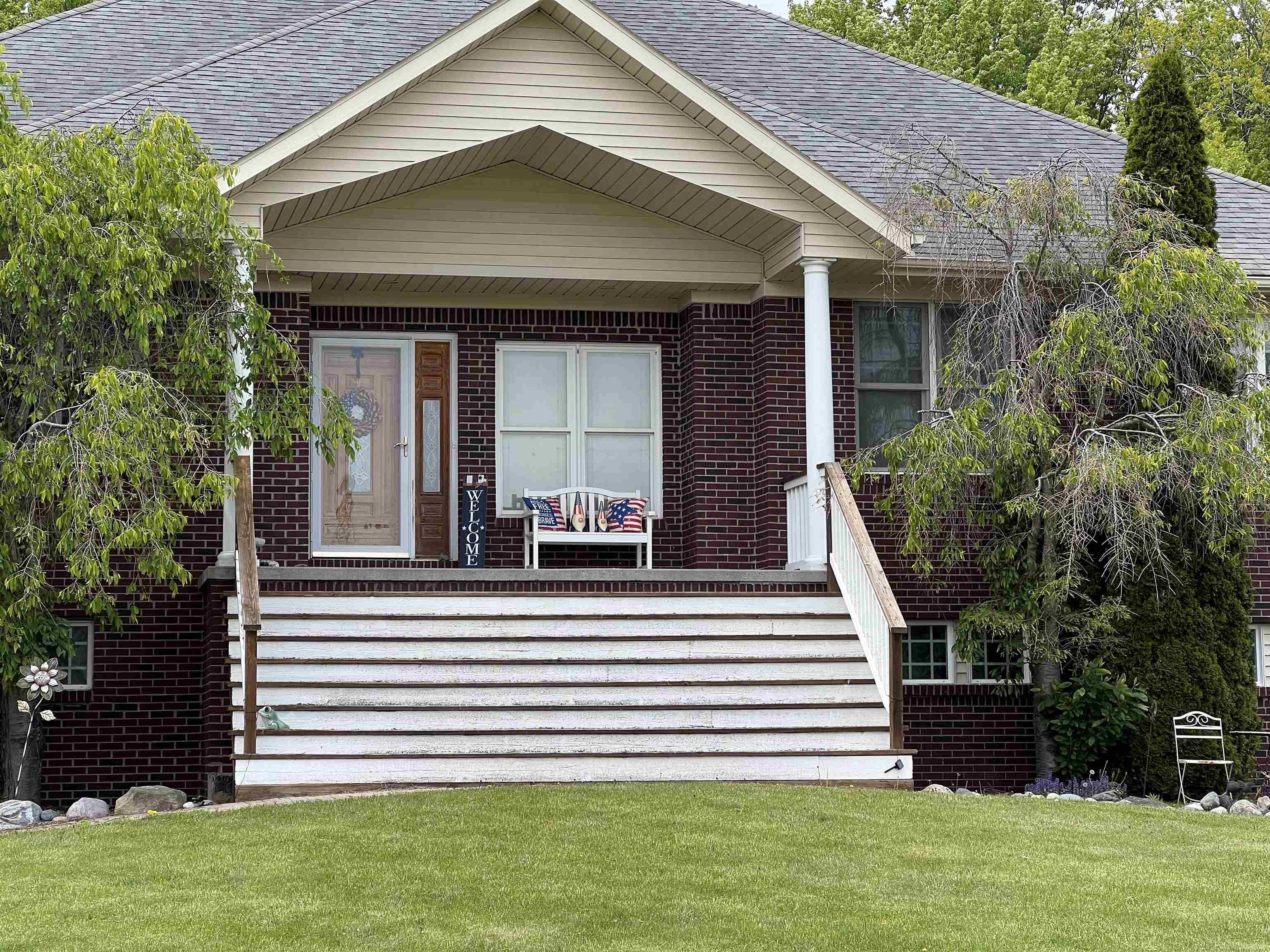 815 Cove Road Goodells, MI 48027 - Photo 10 of 88 50176590-9a3ff170-be34-4eff-aa1f-b9a16fbd9f8a.JPG