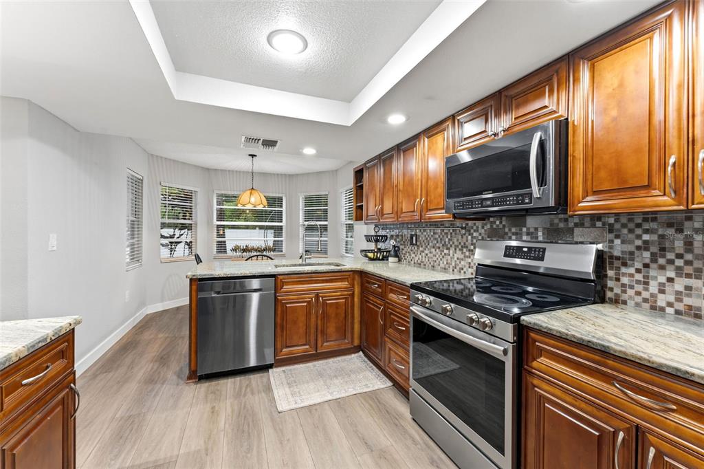 7226 Hummingbird Lane New Port Richey, FL 34655 - Photo 11 of 47 Gallery Image 11