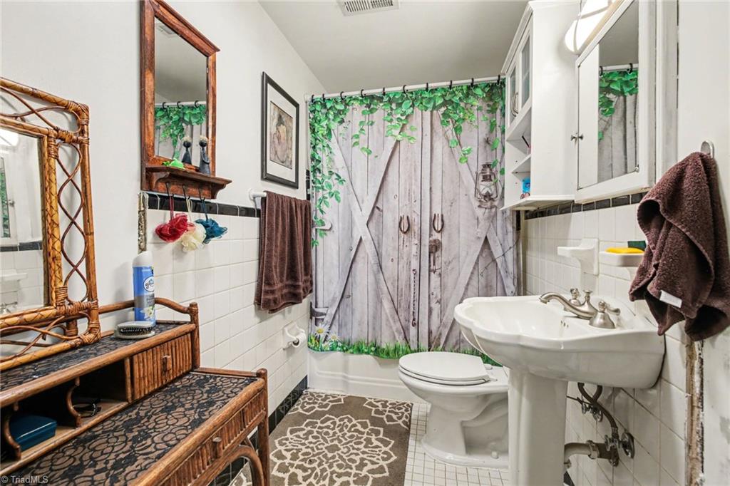 4474 Old Randleman Road Greensboro, NC 27406 - Photo 17 of 27