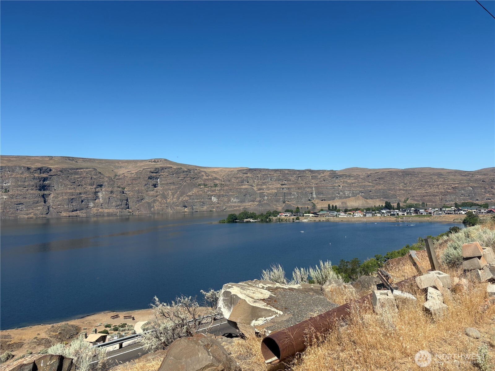 1422 Sunland Road Quincy, WA 98848 - Photo 3 of 16