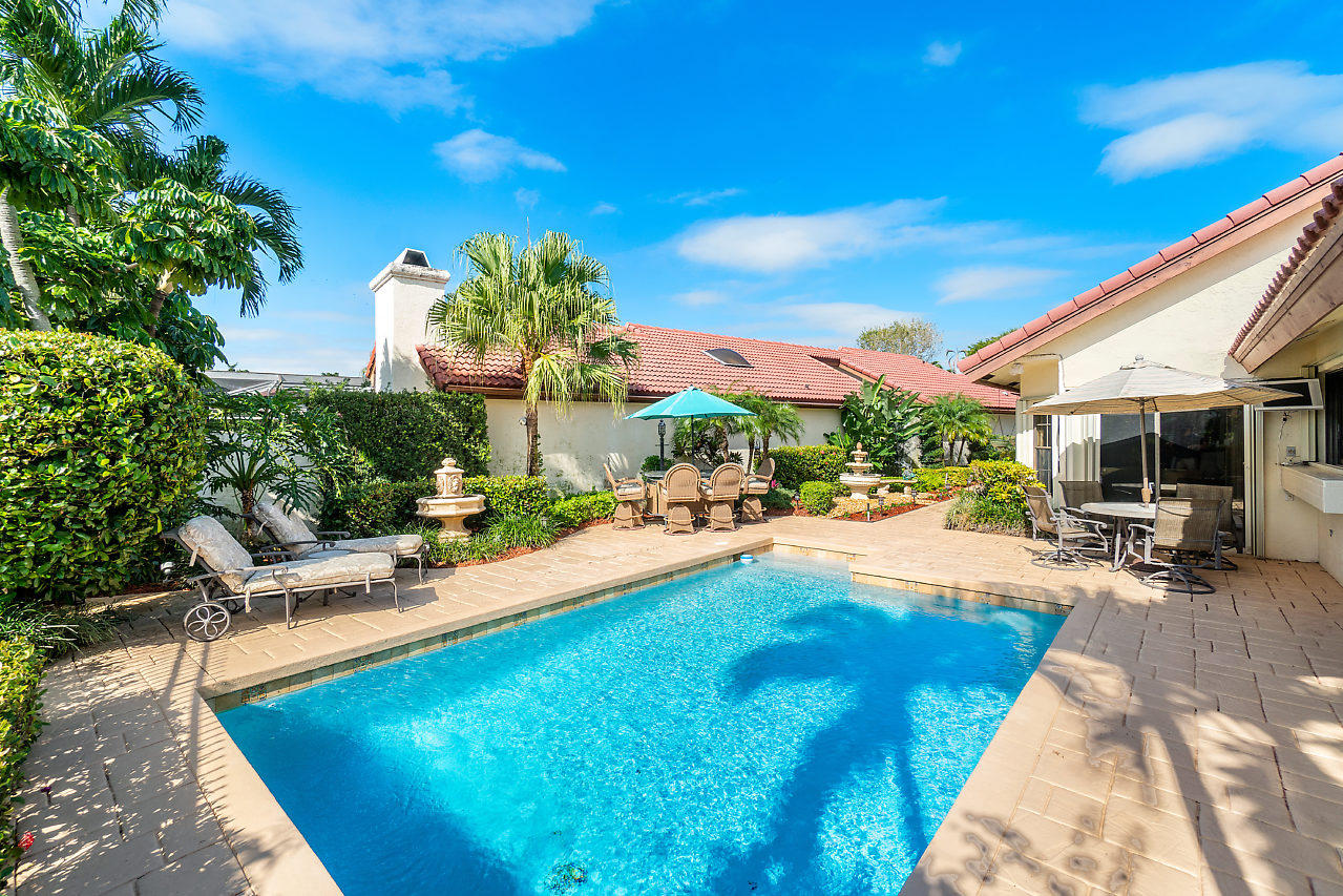 21772 Club Villa Terrace Boca Raton, FL 33433 - Photo 4 of 26 SPARKLING POOL AND OVERSIZED PATIO