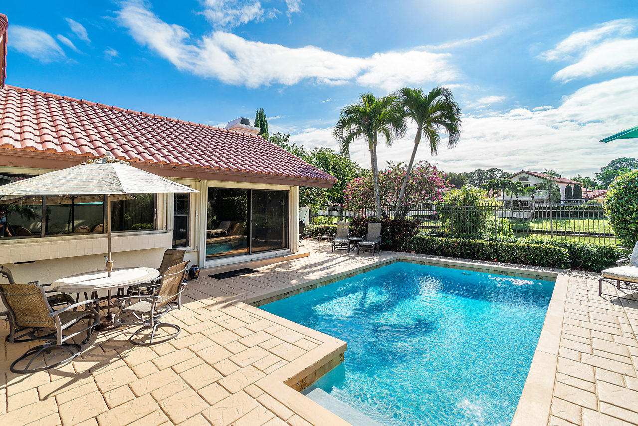 21772 Club Villa Terrace Boca Raton, FL 33433 - Photo 6 of 26 PRIVATE POOL