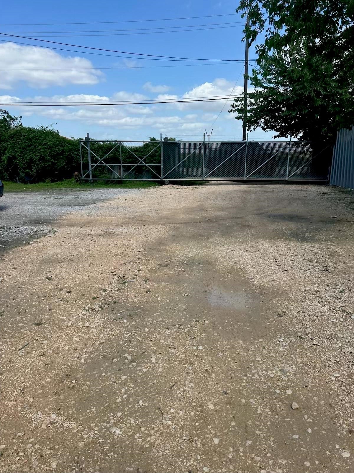 908 Lakeside Drive Channelview, TX 77530 - Photo 12 of 15
