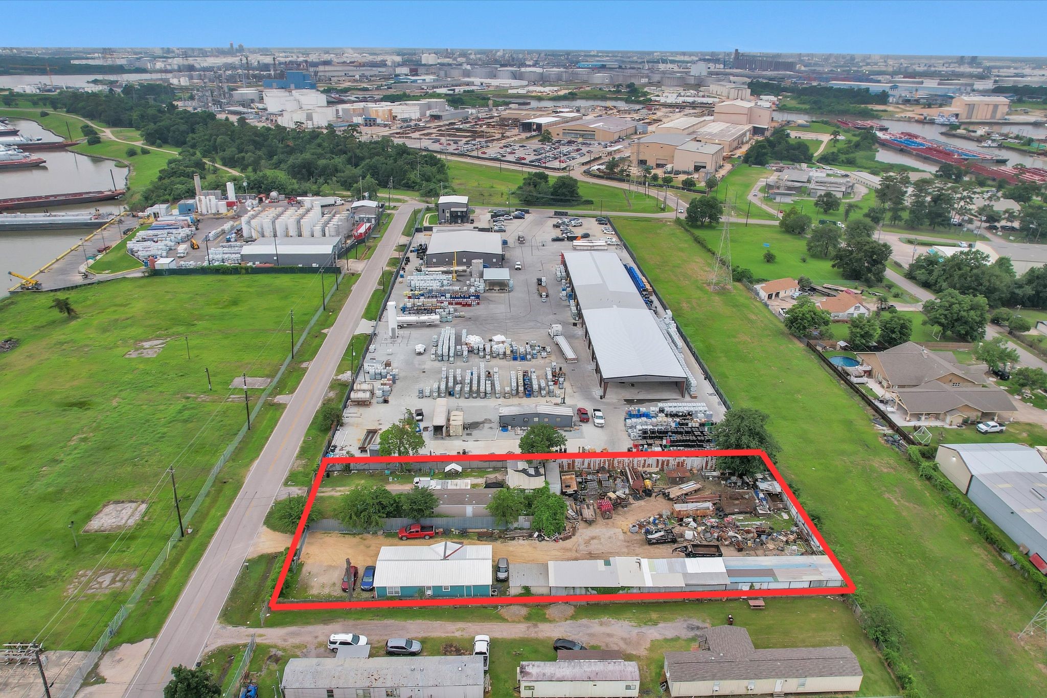 908 Lakeside Drive Channelview, TX 77530 - Photo 9 of 15