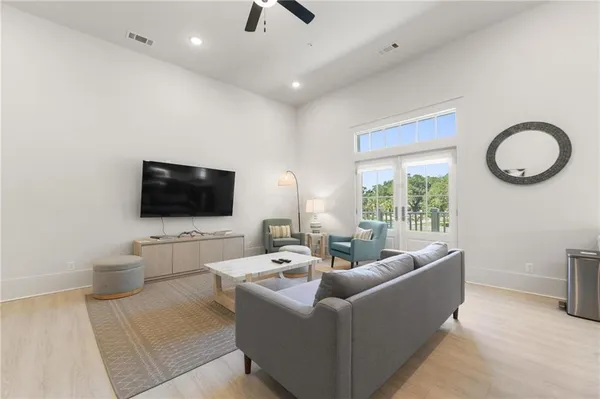 $469,000 | 315 Main Street, Unit H, Bay St. Louis, MS 39520