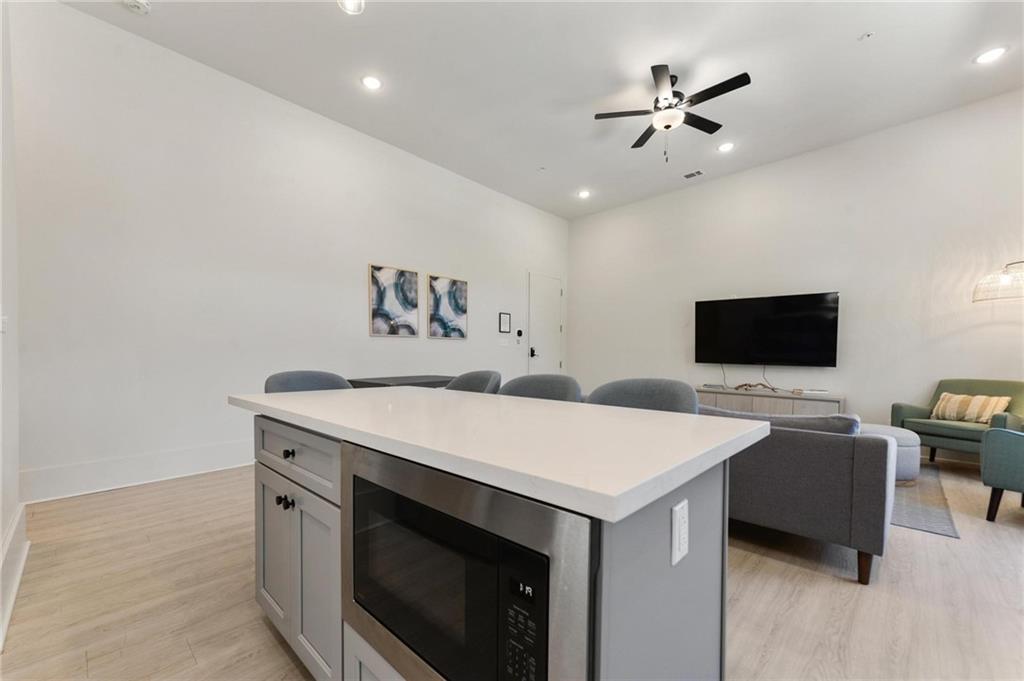 315 Main Street, Unit H Bay St. Louis, MS 39520 - Photo 15 of 33