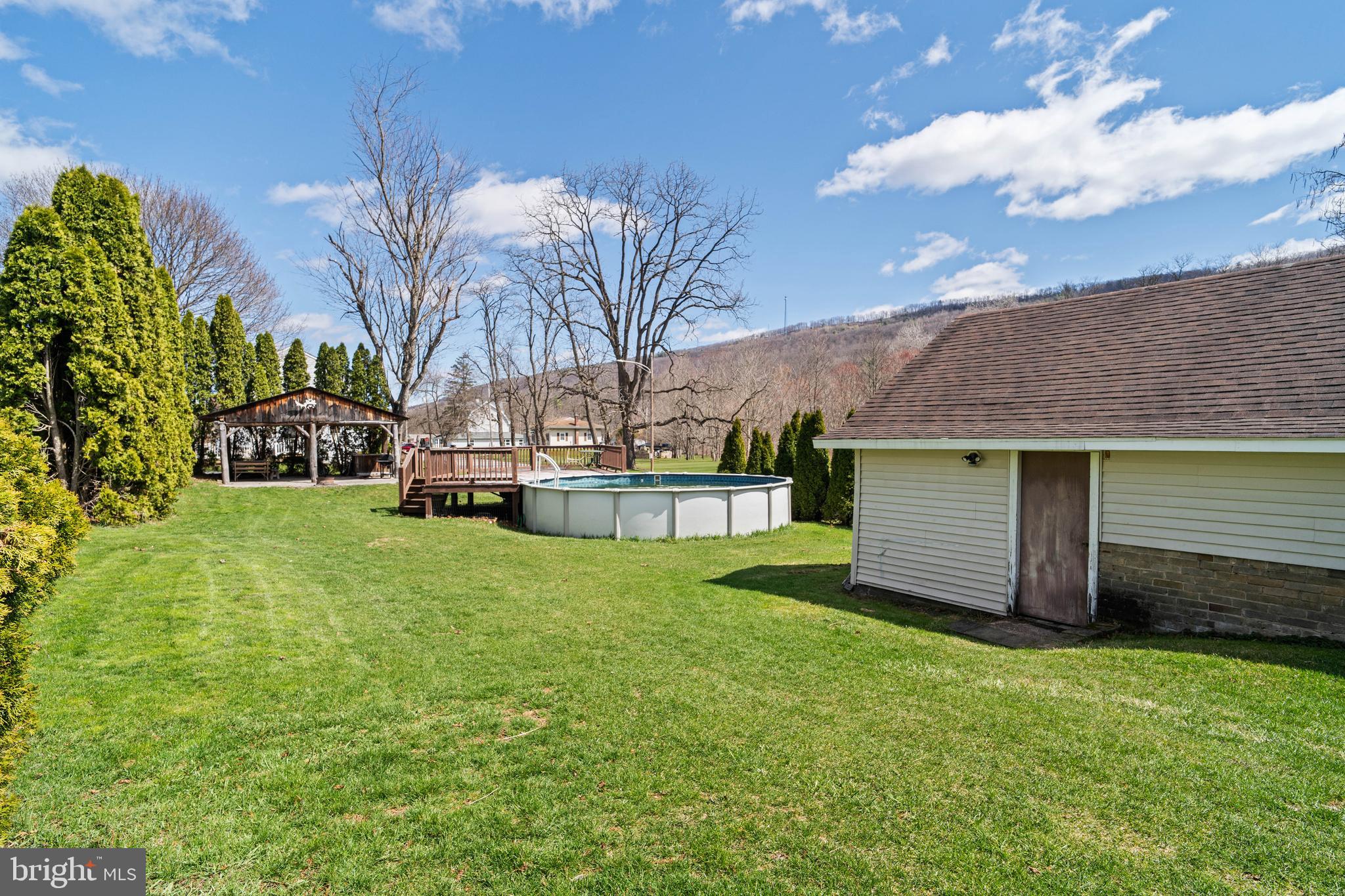 209 South High Street Port Matilda, PA 16870 - Photo 30 of 39