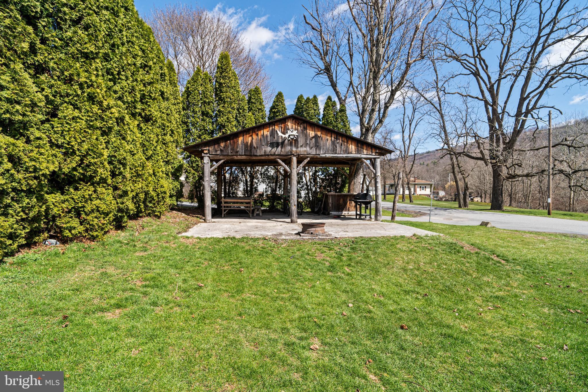 209 South High Street Port Matilda, PA 16870 - Photo 31 of 39