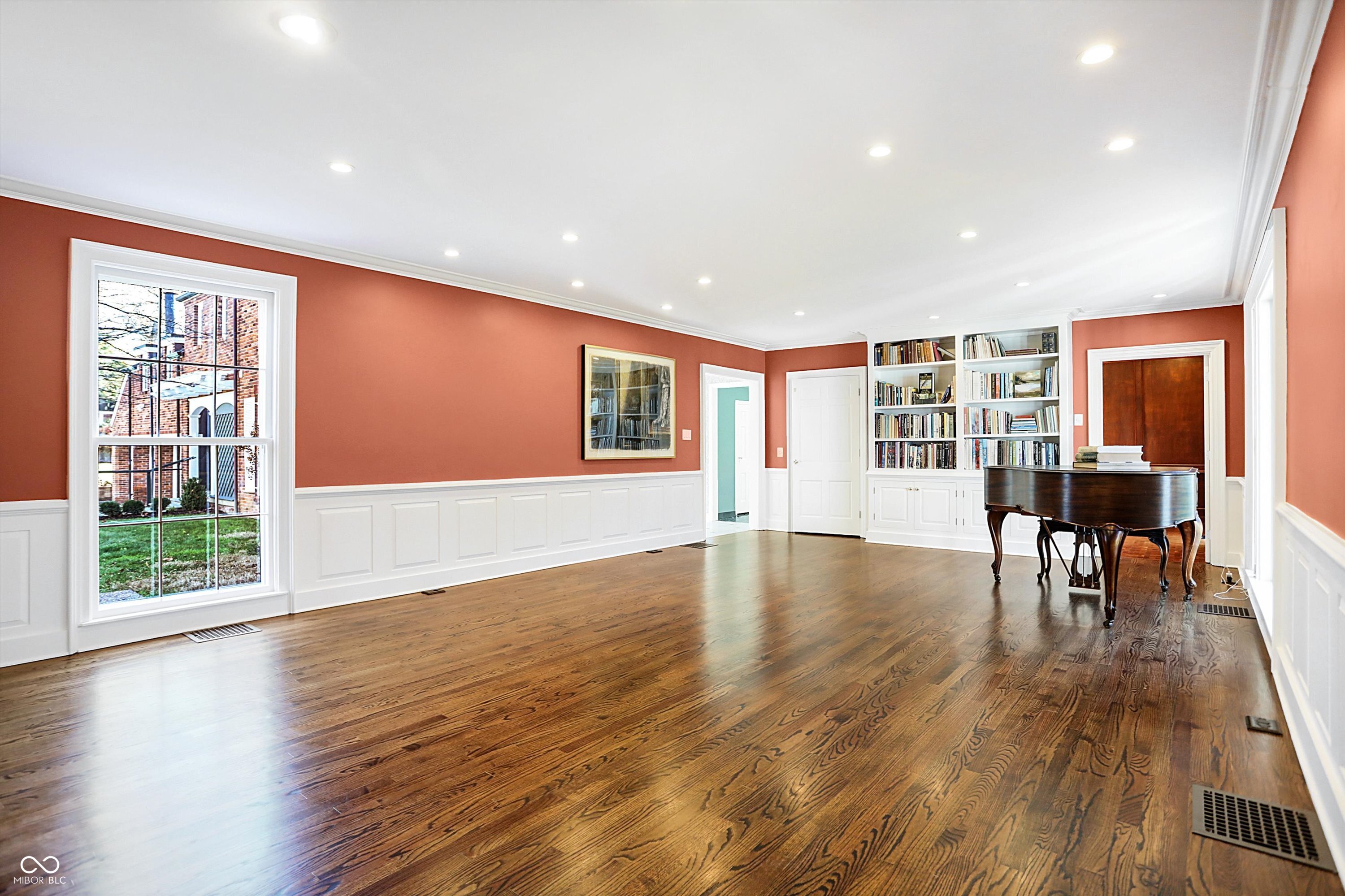 2505 Riverside Drive Columbus, IN 47201 - Photo 11 of 84