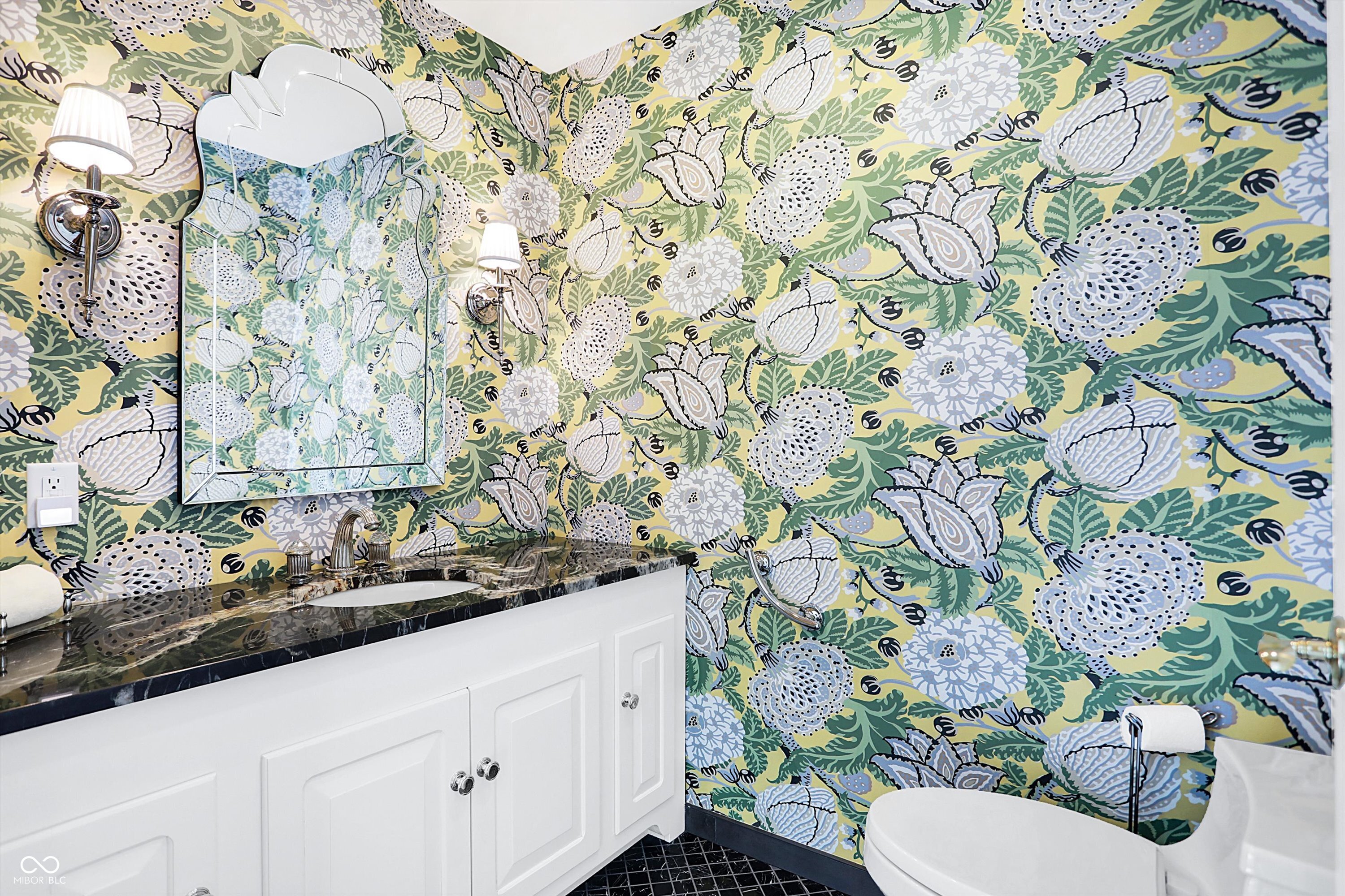 2505 Riverside Drive Columbus, IN 47201 - Photo 15 of 84