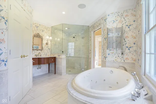 $1,350,000 | 2505 Riverside Drive, Columbus, IN 47201