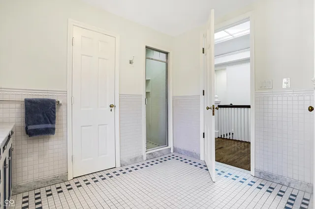 $1,350,000 | 2505 Riverside Drive, Columbus, IN 47201