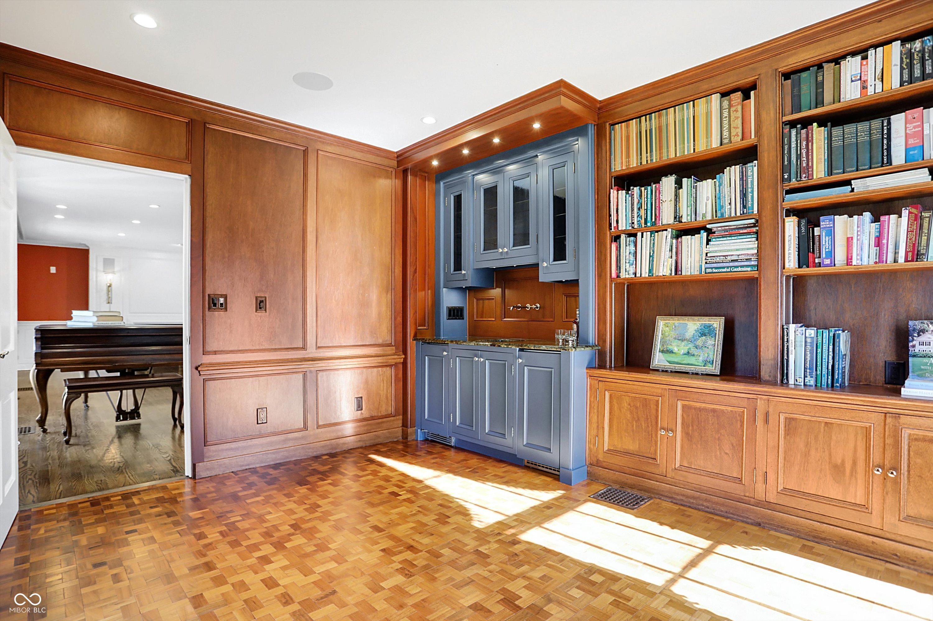 2505 Riverside Drive Columbus, IN 47201 - Photo 10 of 84